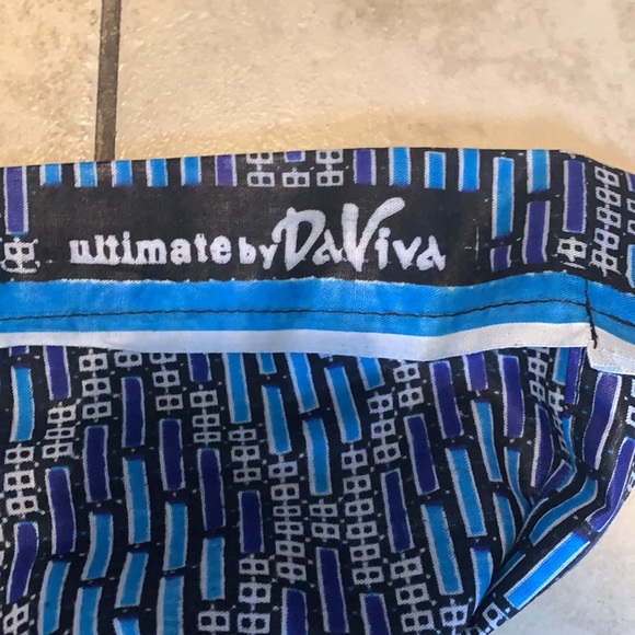 African Dashiki Short Sleeve Shirt - Picture 4 of 6